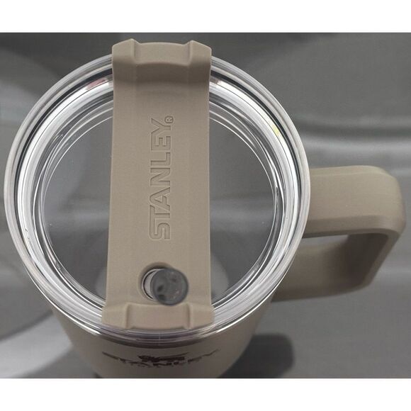 Stanley Adventure Quencher 40oz Tumbler- SILT - Picture 4 of 5